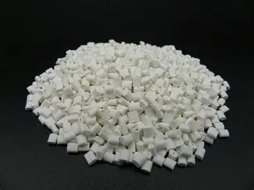 Tiomáinte ag Nuálaíocht, Ag Múnlú na Todhchaí: An chaoi a bhfuil Plaistigh Speisialtachta ag Athmhúnlú an Tionscail Leictreonaic